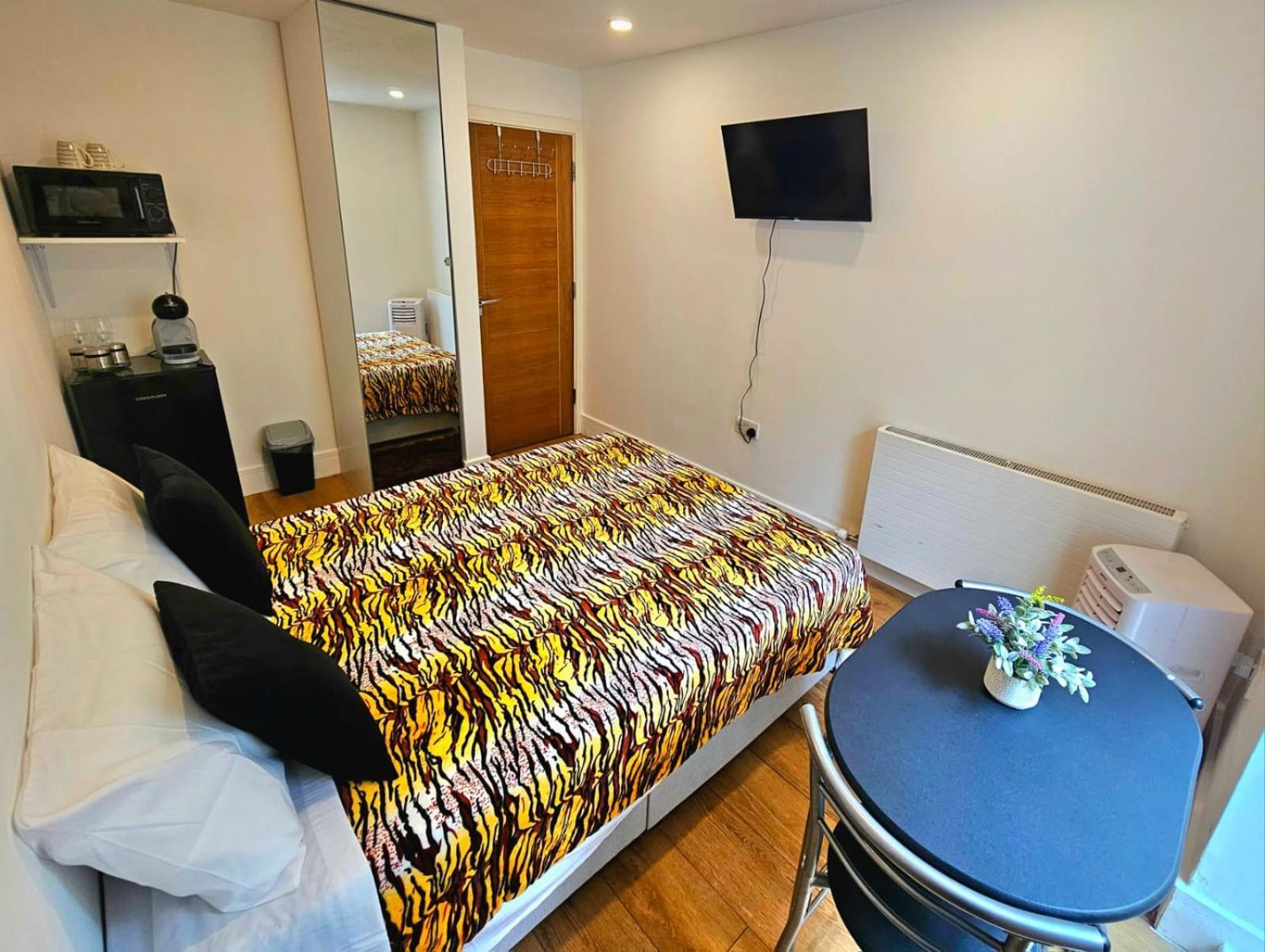 Oliver Double Room London Exteriör bild